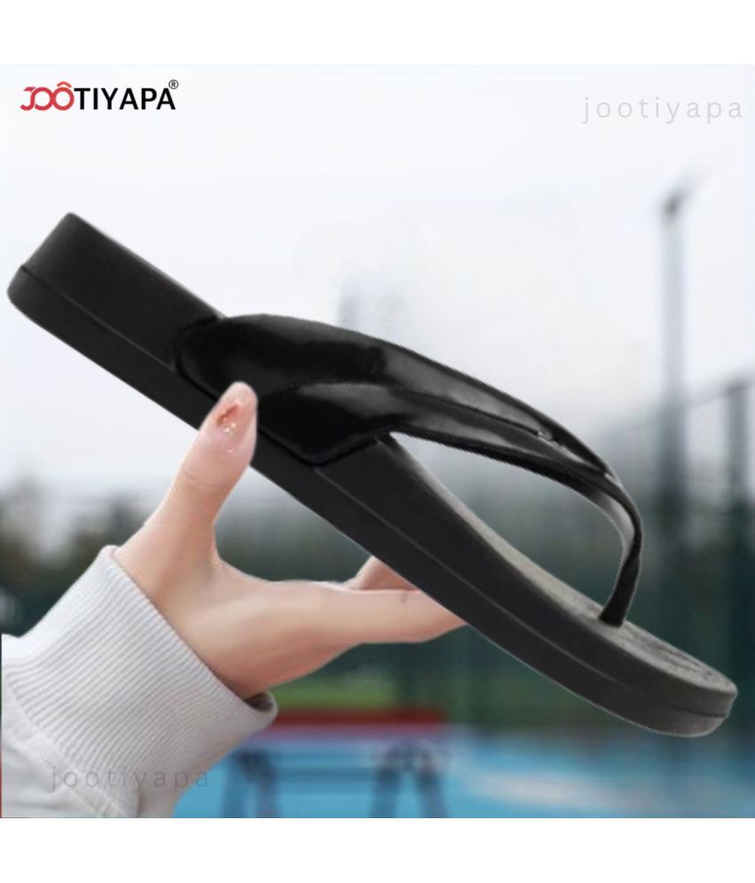     			Jootiyapa Black Women's Daily Slipper