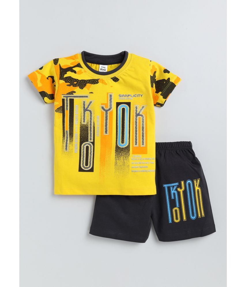     			TINY BINY Gold Cotton Boys T-Shirt & Shorts ( Pack of 1 )