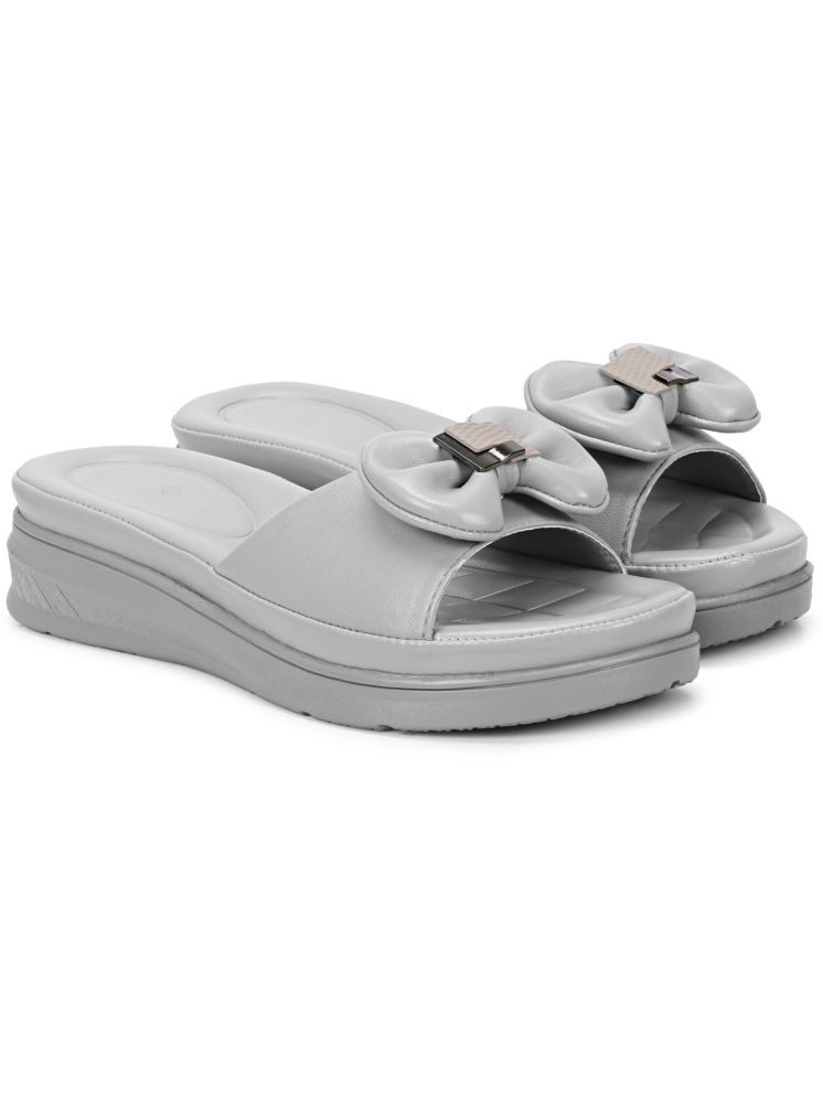     			Commander Shoes Gray Women's Slip On Heels