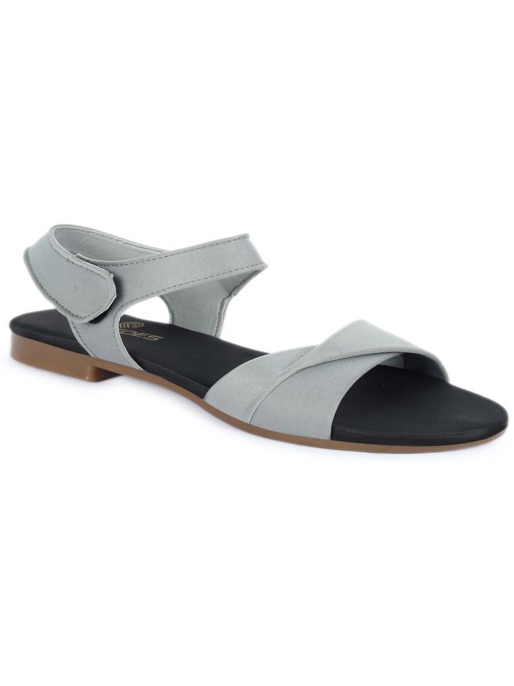     			PLAYTOES Light Grey Women's Flats