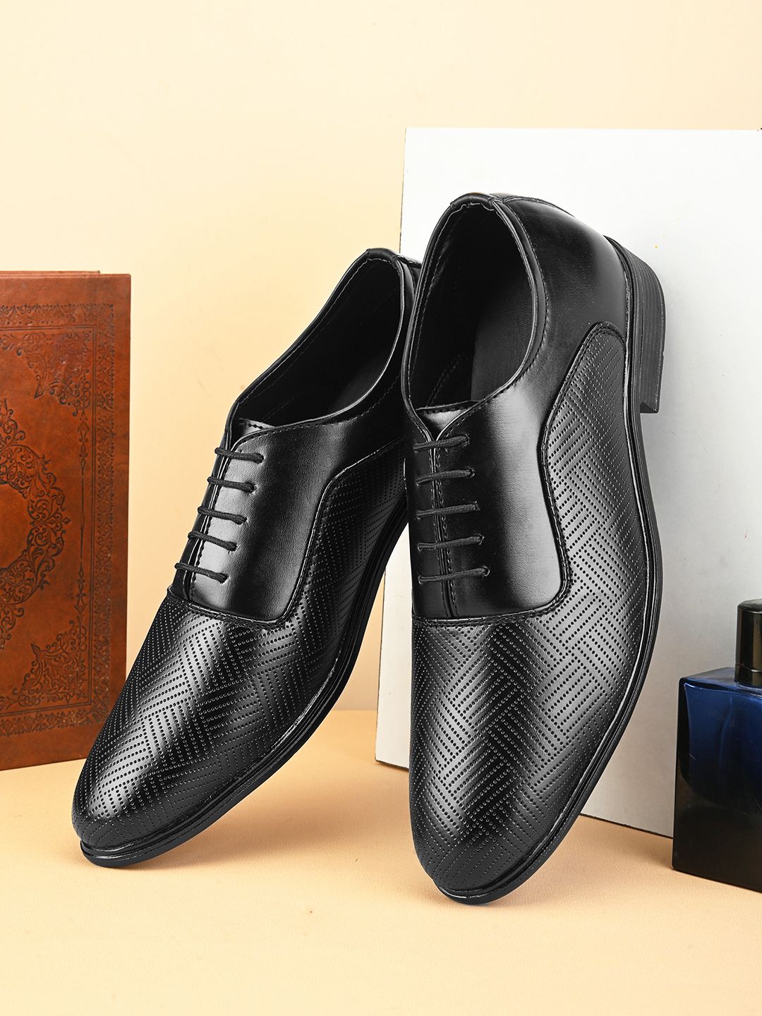     			Prolific Black Men's Brogue Formal Shoes