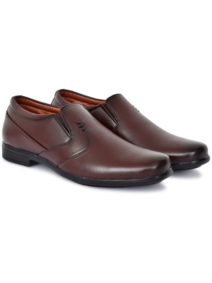     			SHUAN Brown Men's Slip On Formal Shoes