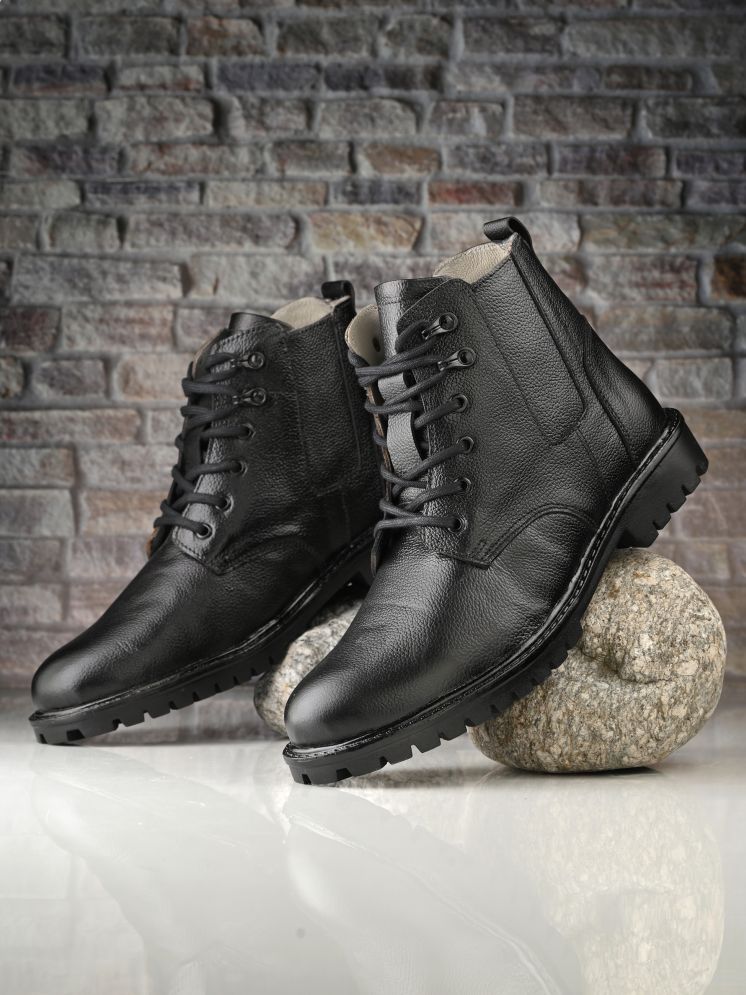     			Rising Wolf Black Men's Casual Boots