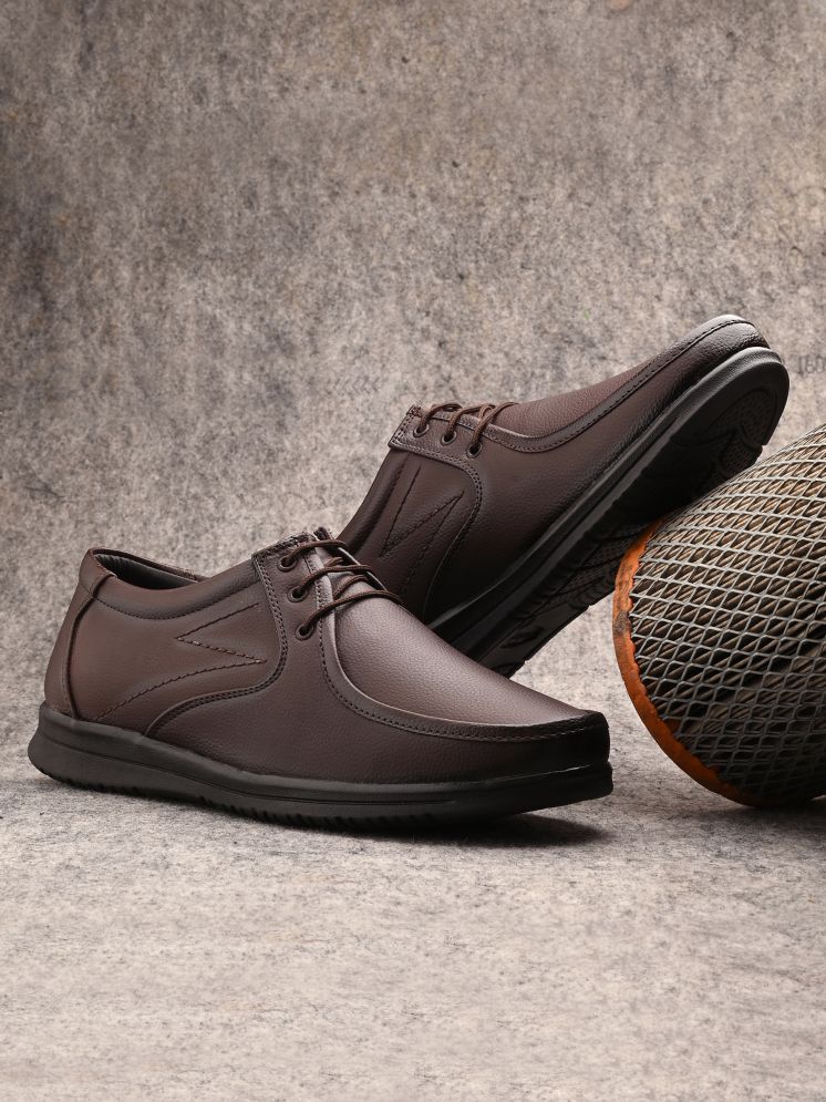     			Bucik Brown Men's Derby Formal Shoes