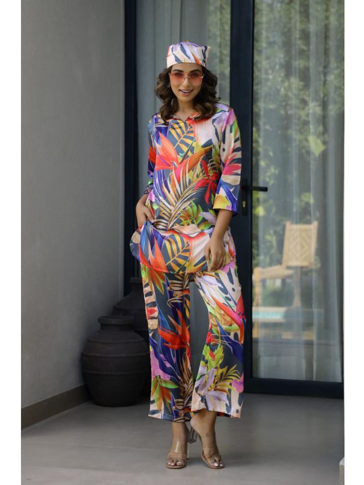     			Label Flavia Multicolor Printed Pant Top Set