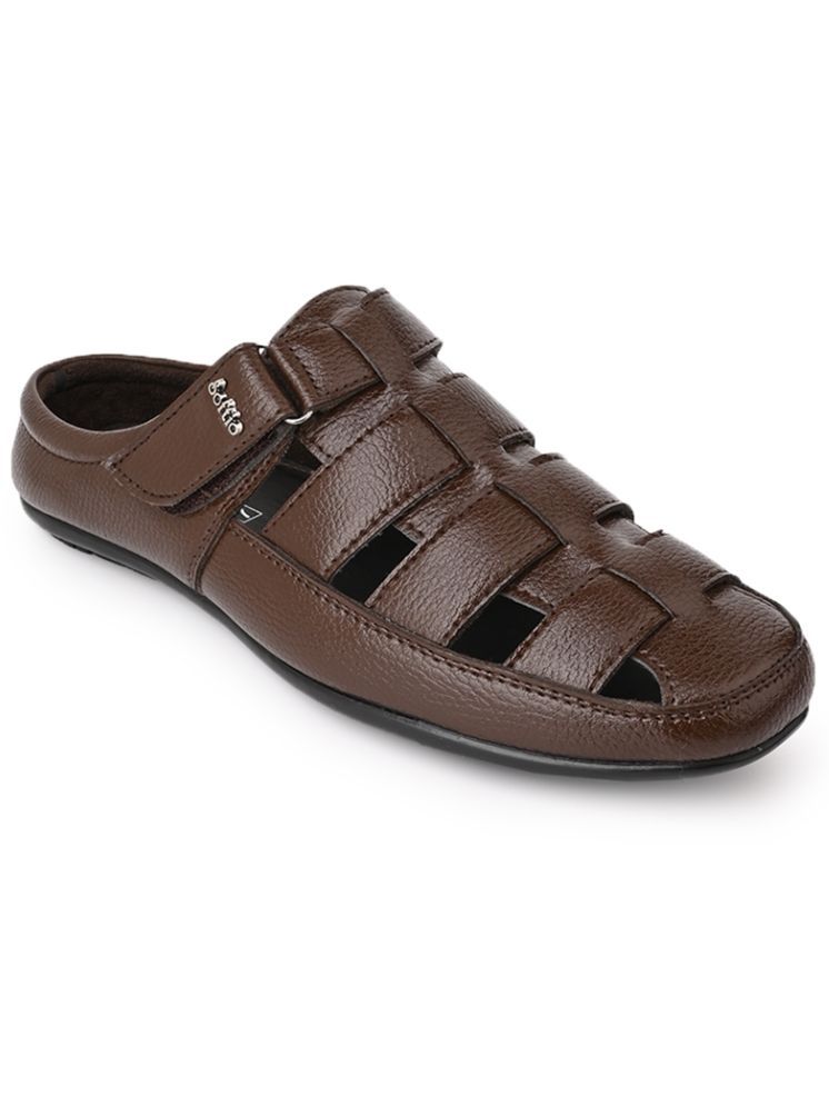     			softio - Brown Men's Sandals