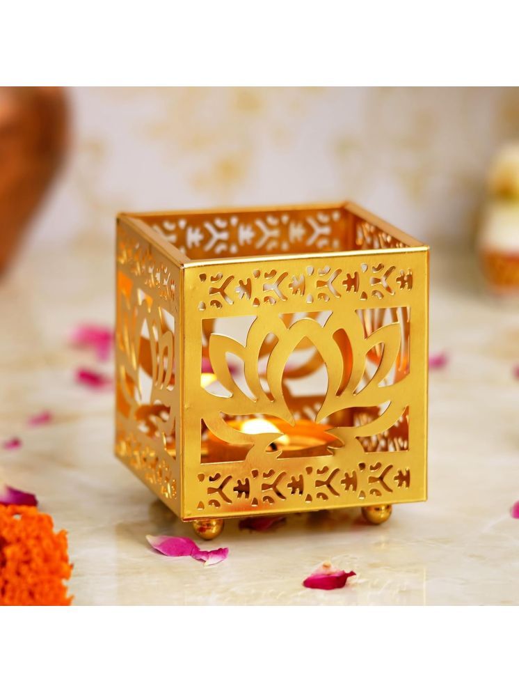     			JaipurCrafts Gold Table Top Iron Tea Light Holder - Pack of 1