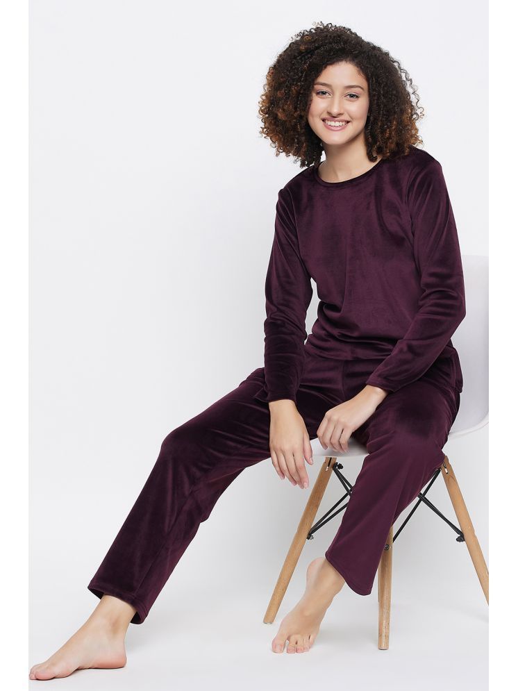     			Clovia Maroon Velvet Women's Nightwear Nightsuit Sets ( Pack of 1 )