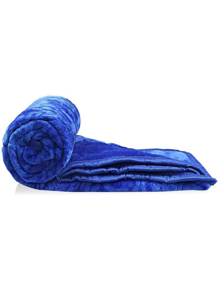     			FuzzyNest Polyester Floral Double Bed Blanket ( 229 cm x 229 cm ) - Blue ( Pack of 1 )