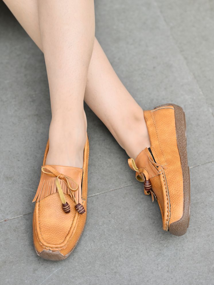     			Shoetopia - Tan Girl's Loafers ( 1 Pair )